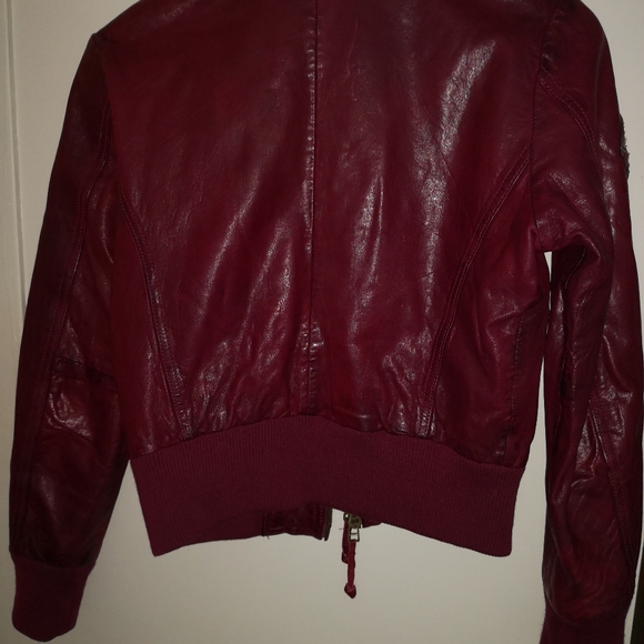Bomber leather jacket - Picture 3 of 8